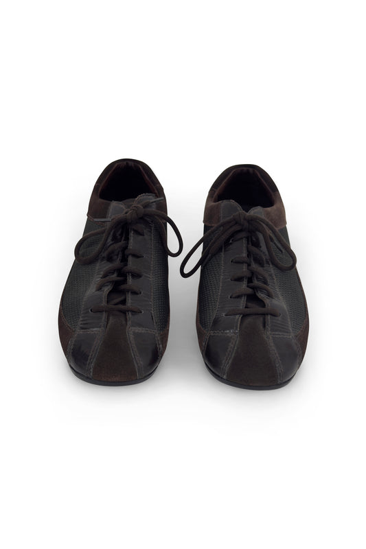 Prada brown leather lace-up car shoes from the 2000s.